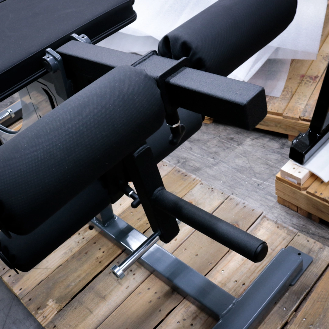 [WS] Signature Leg Ext – Leg Curl