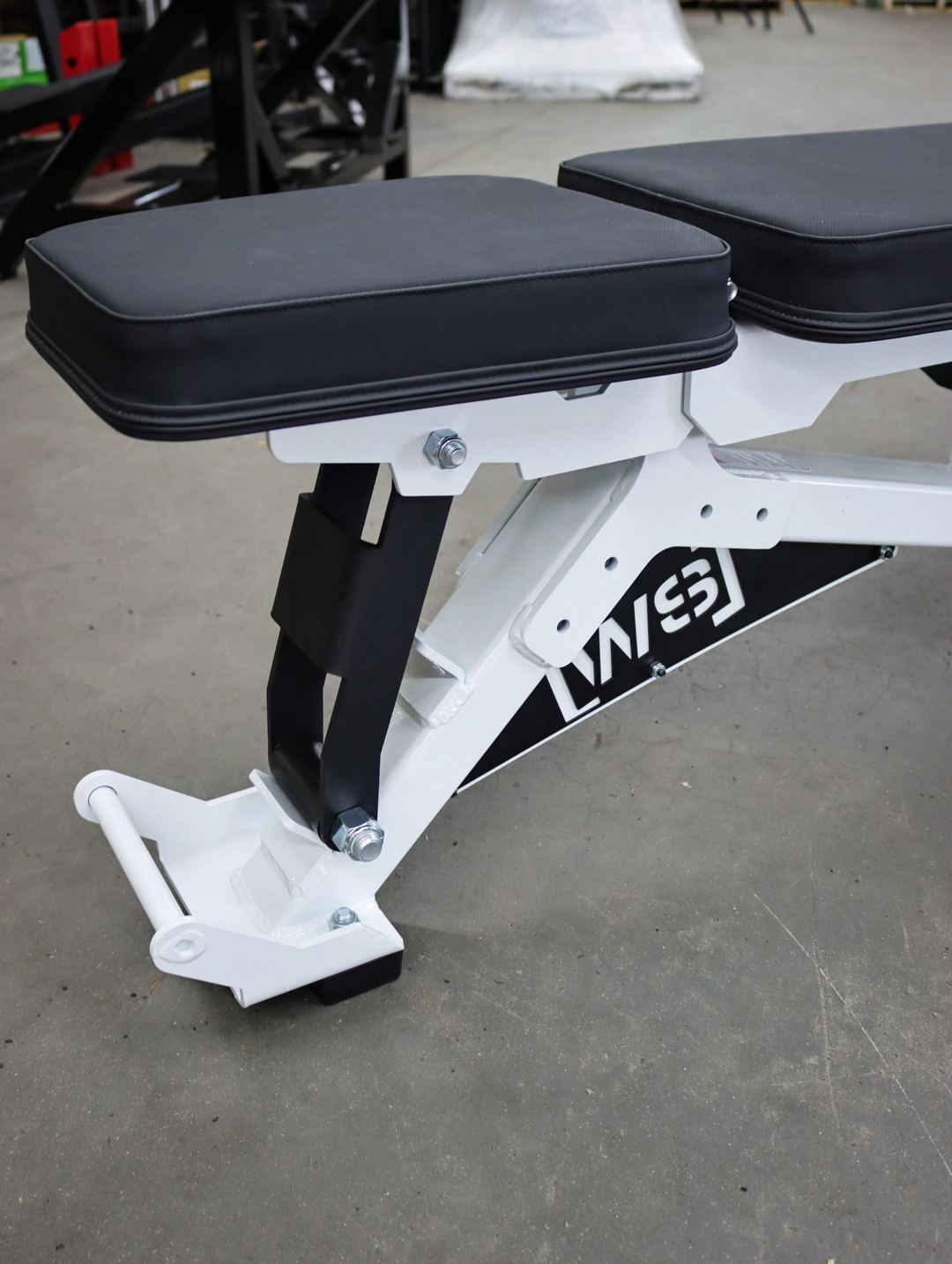 [WS] Deluxe Bench